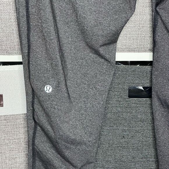 Lululemon Men's On The Mat Pull On Drawstring Active Pants Heather Black/Black S - Picture 7 of 9